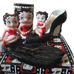 Betty Boop Red and Black Home Accent Decor